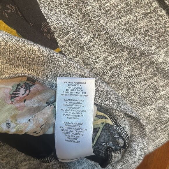 Kut from the Kloth shirt XL (3190) NWT - Picture 8 of 8